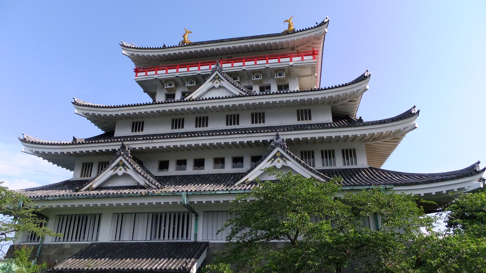 熱海城＆熱海トリックアート迷宮館